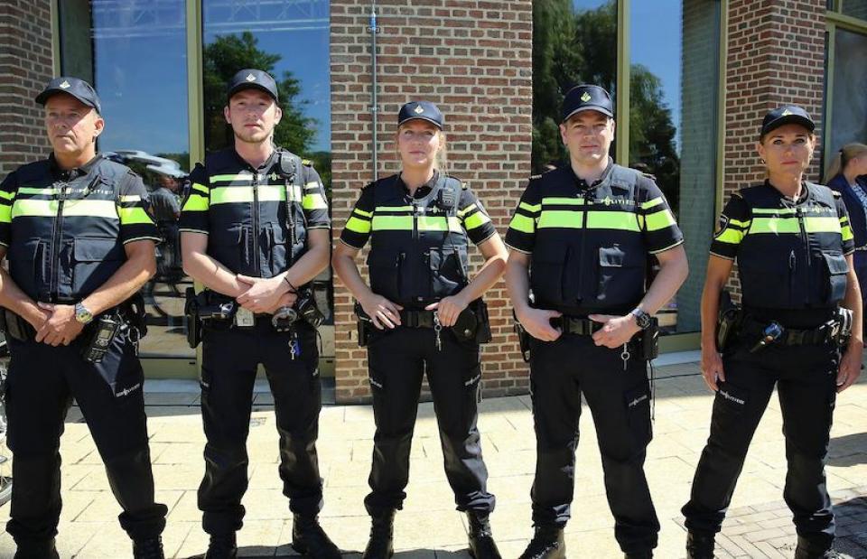 「警察官」や「先生」はオランダ語で何という？職業に関するオランダ語１０選