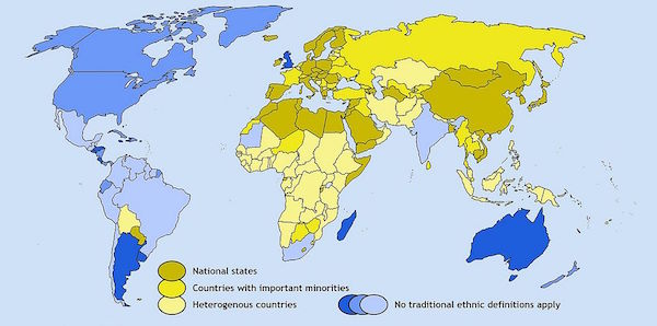 2000年から2008年までのデータを基にして、主体となる民族の比率が85%以上の国家は黄土色に塗られている地図