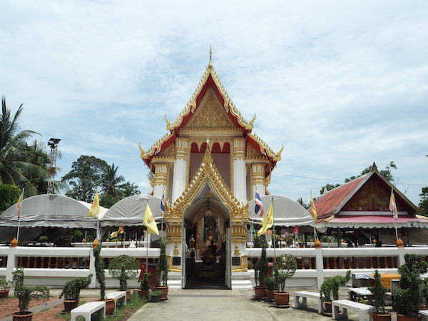 タイ・クレット島の寺院