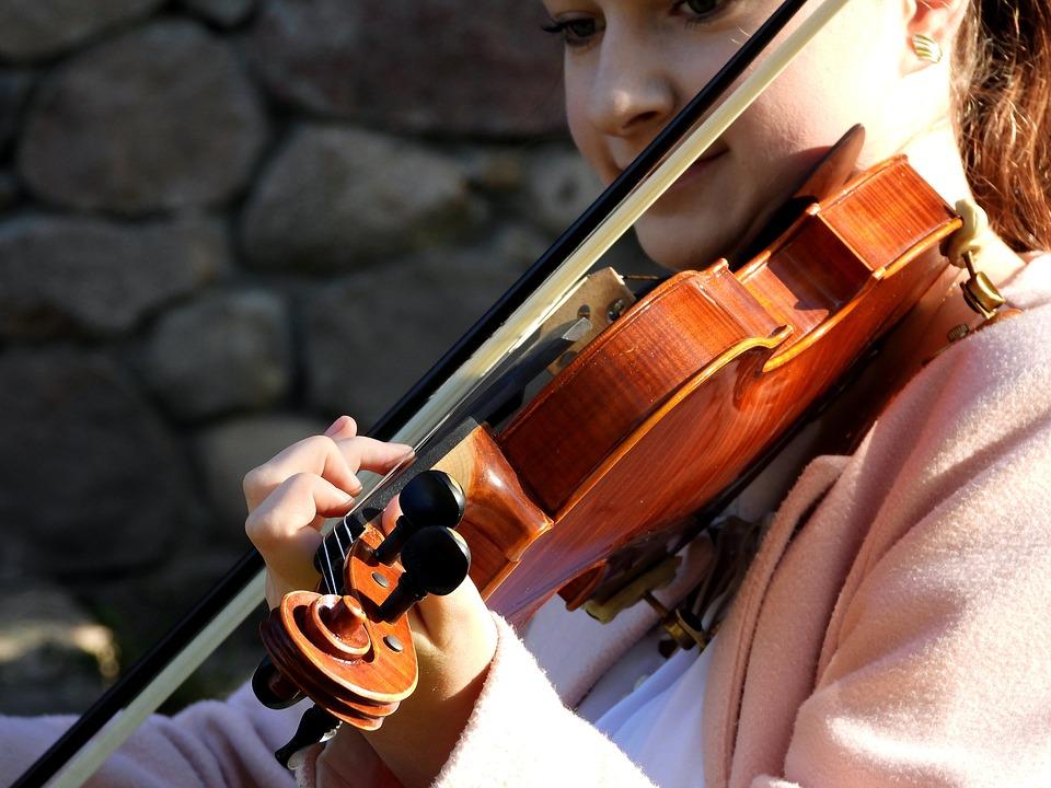ヴァイオリンはフランス語で何という？楽器に関するフランス語２３選