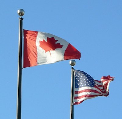 アメリカとカナダの国旗