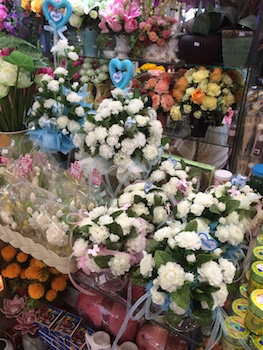 タイの母の日にプレゼントされるジャスミンの花