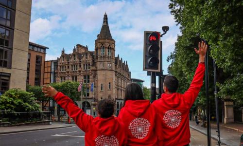 【学校スタッフにインタビュー】サッカーとビートルズだけじゃない!人が魅力のリバプールで英語力UP!Atlasリバプール